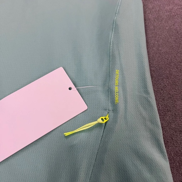 Lululemon Cap Sleeve Hiking Tank Top - Picture 3 of 5